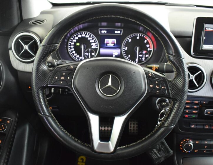 Mercedes-Benz Třídy B Hatchback 1,5 l 80 kw