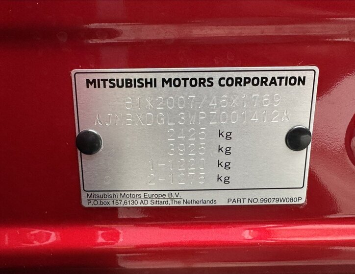 Mitsubishi Eclipse Cross SUV / Terénní 2,4 l 138 kw