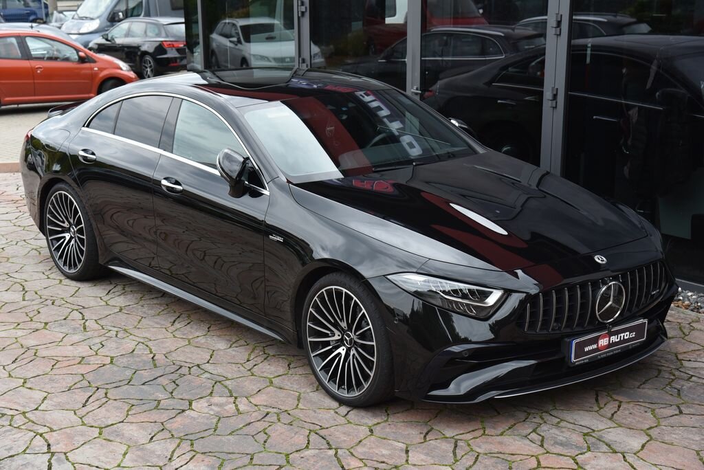 Mercedes-Benz CLS Sedan / Limuzína 3,0 l 320 kw