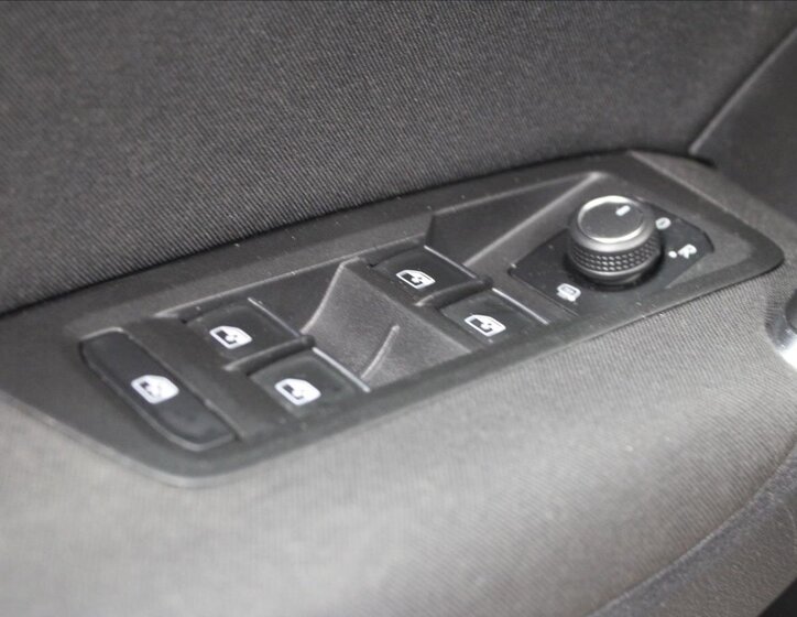 Volkswagen Touran MPV 1,4 l 110 kw