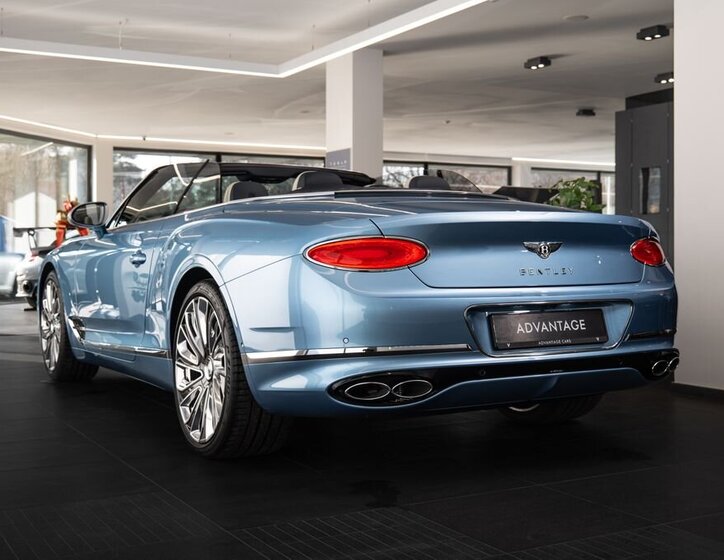 Bentley Continental GTC Kabriolet 4,0 l 404 kw
