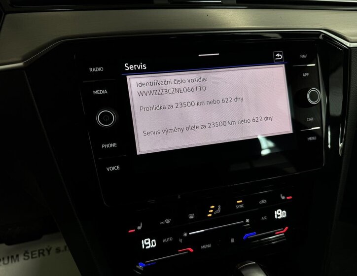 Volkswagen Passat Kombi 2,0 l 147 kw