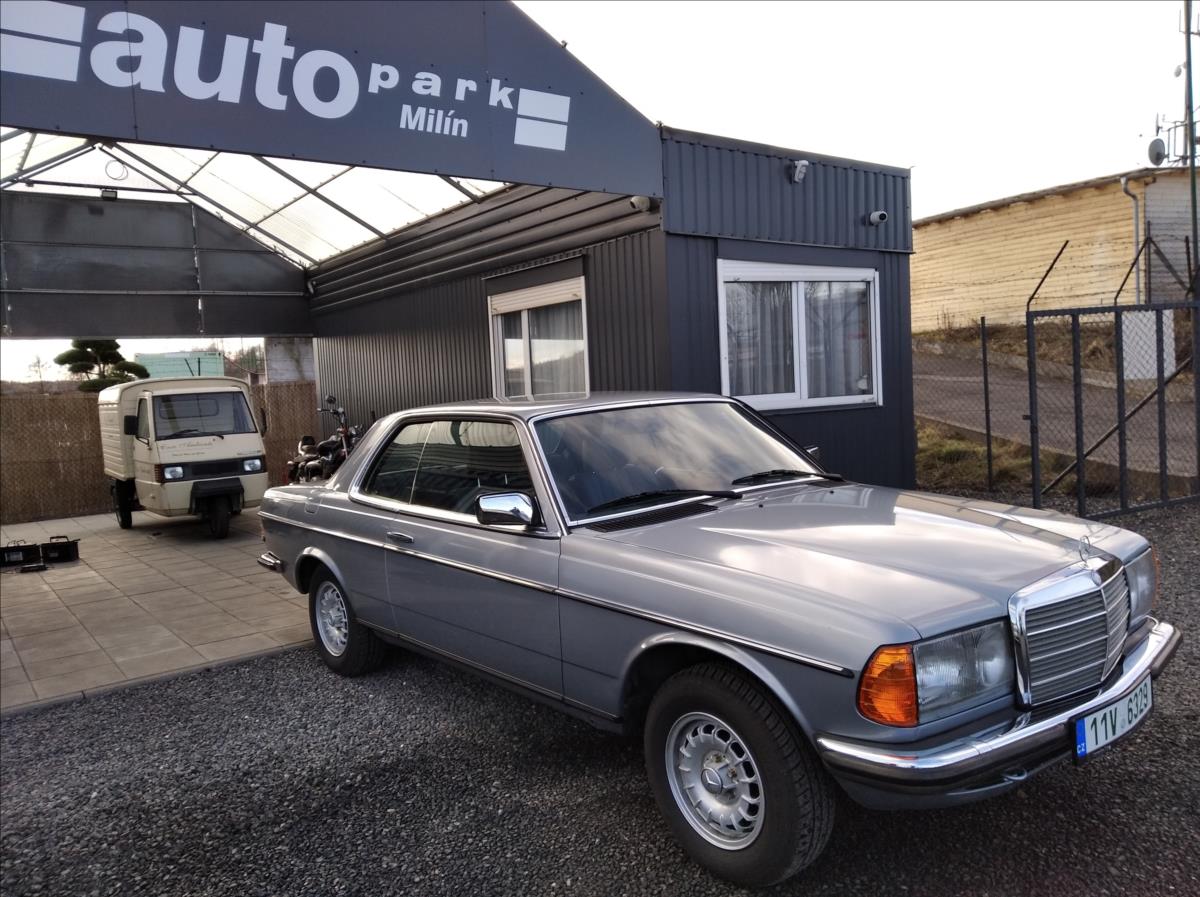 Mercedes-Benz 280