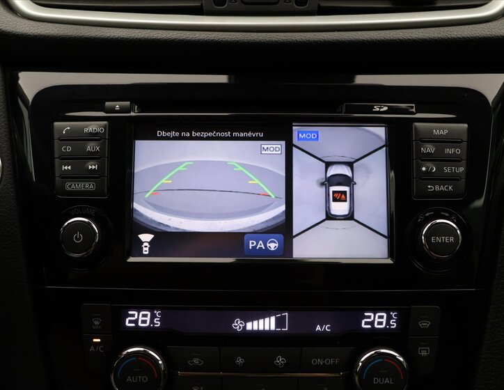 Nissan Qashqai SUV 1,5 l 81 kw