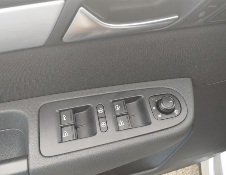 Volkswagen Sharan 18