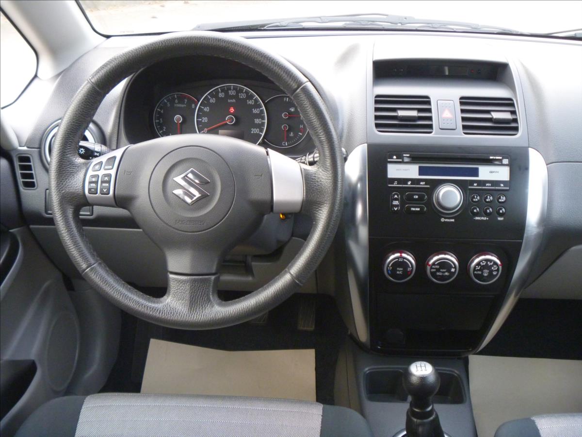 Suzuki SX4