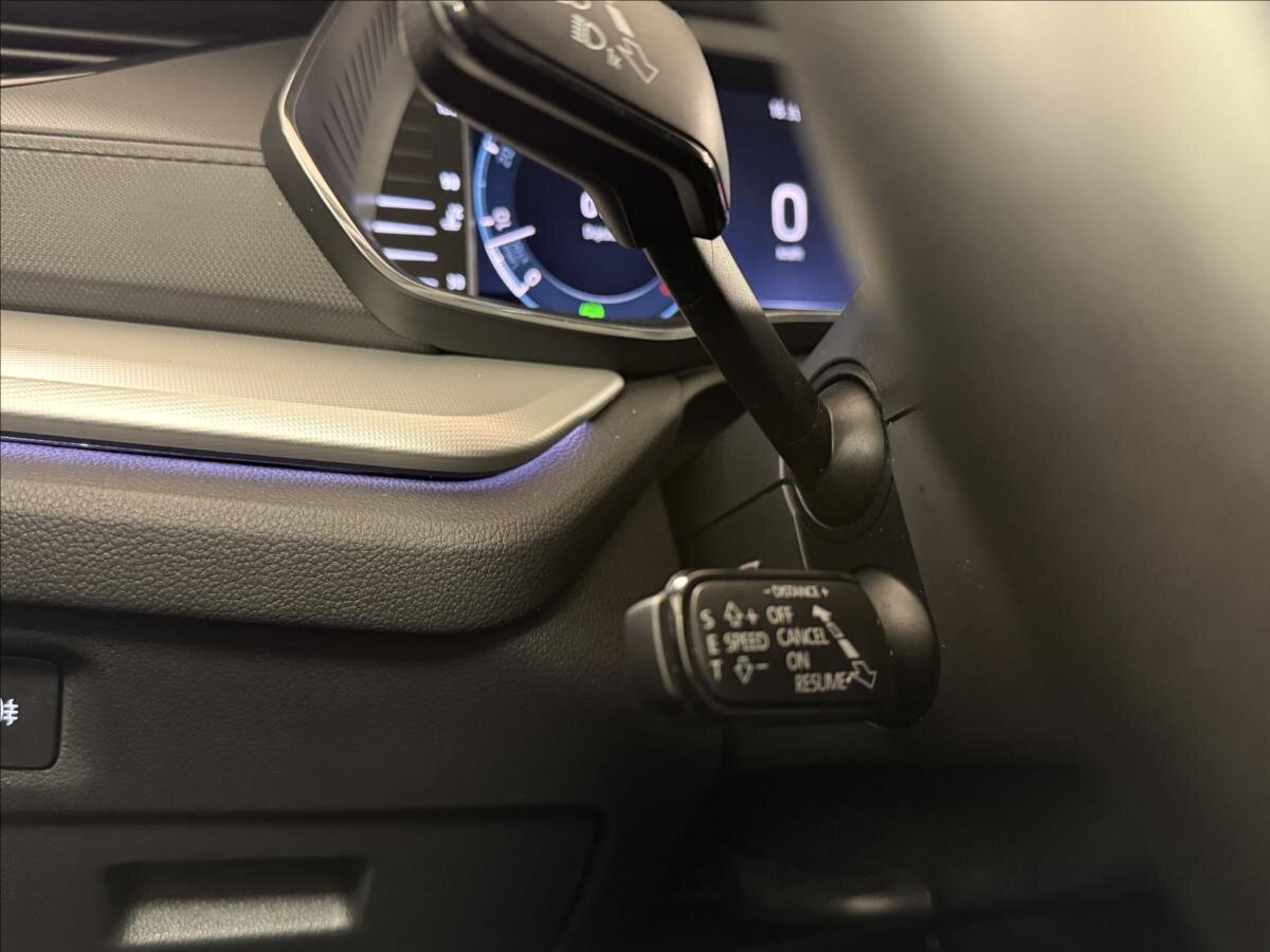 Škoda Octavia Sedan / Limuzína 1,5 l 110 kw