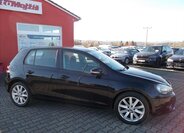 Volkswagen Golf 9