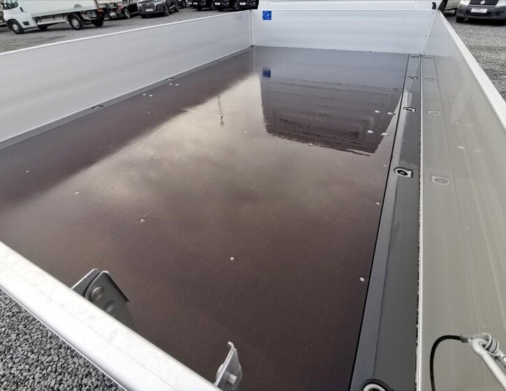 Volkswagen Crafter Valník 2,0 l 130 kw