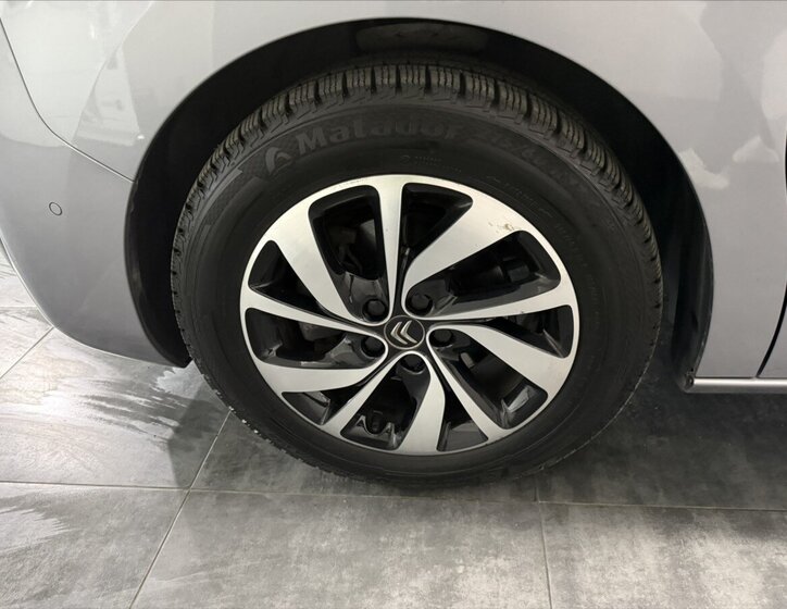 Citroën SpaceTourer Kombi 2,0 l 130 kw