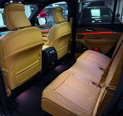 Jeep Grand Cherokee 9