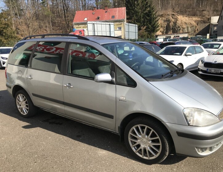 Ford Galaxy Kombi 1,9 l 96 kw