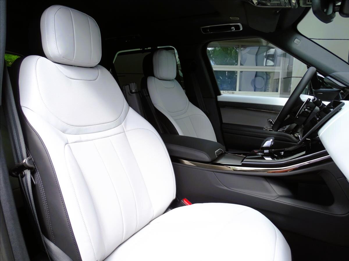 Land Rover Range Rover Sport SUV / Terénní 3,0 l 221 kw
