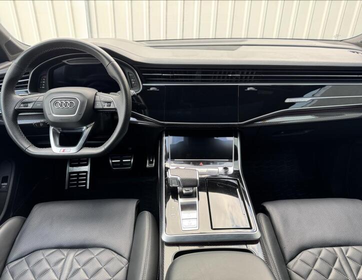 Audi SQ7 27