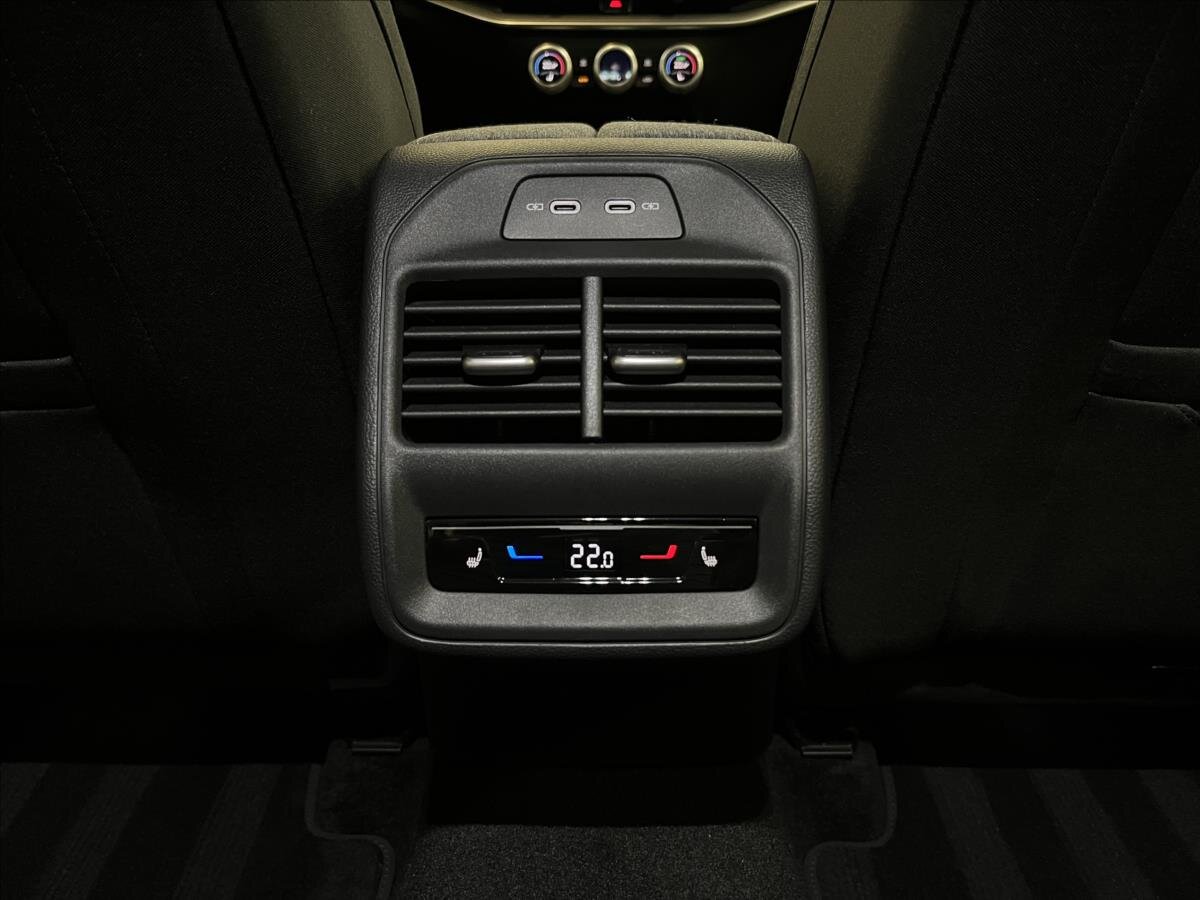 Škoda Superb Kombi 2,0 l 110 kw