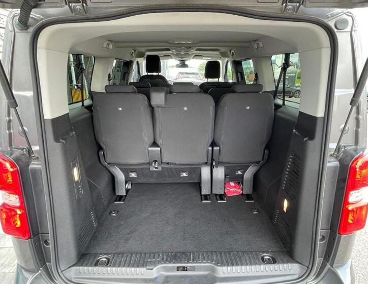 Toyota ProAce Verso 11