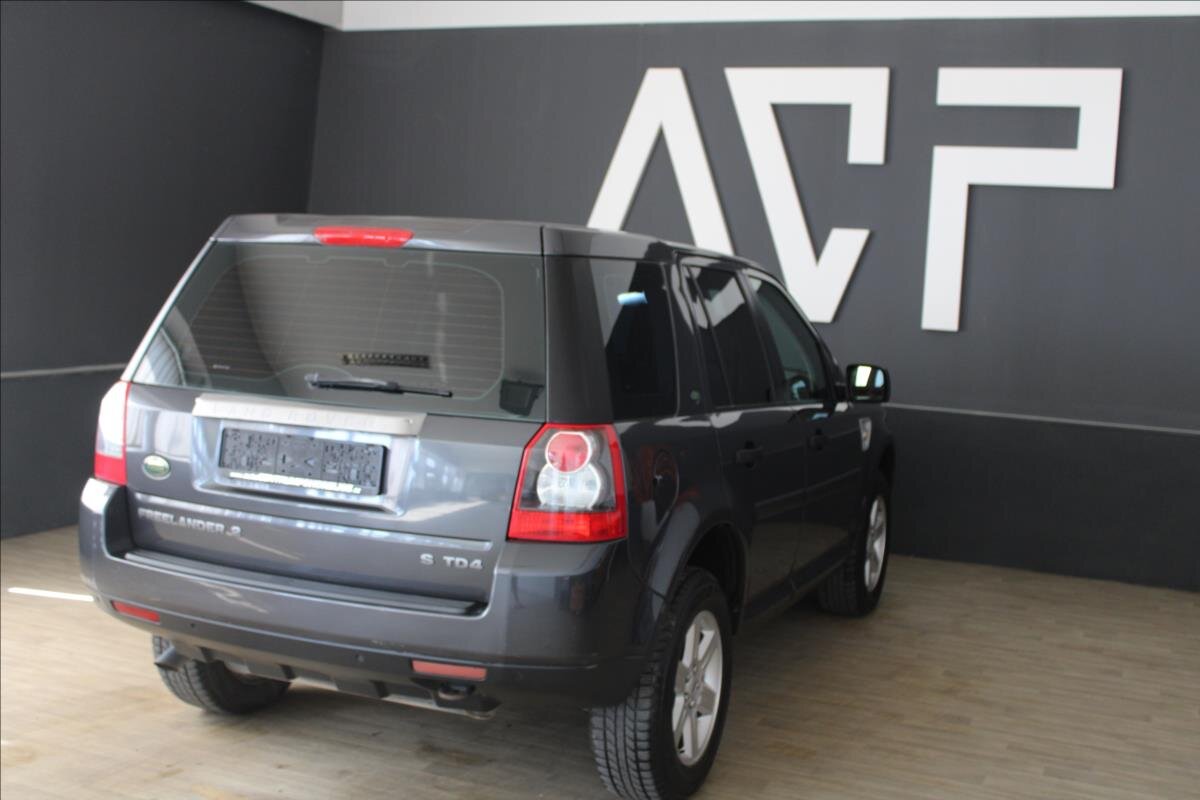 Land Rover Freelander SUV / Terénní 2,2 l 112 kw