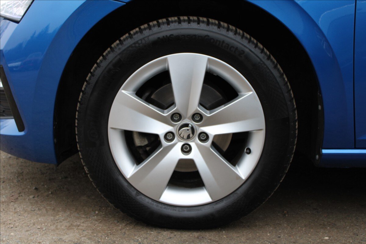 Škoda Scala Hatchback 999,0 81 kw