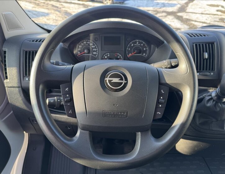 Opel Movano Skříň 2,2 l 103 kw