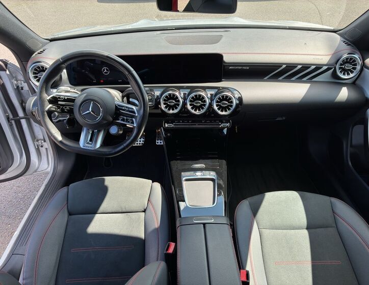 Mercedes-Benz CLA 25