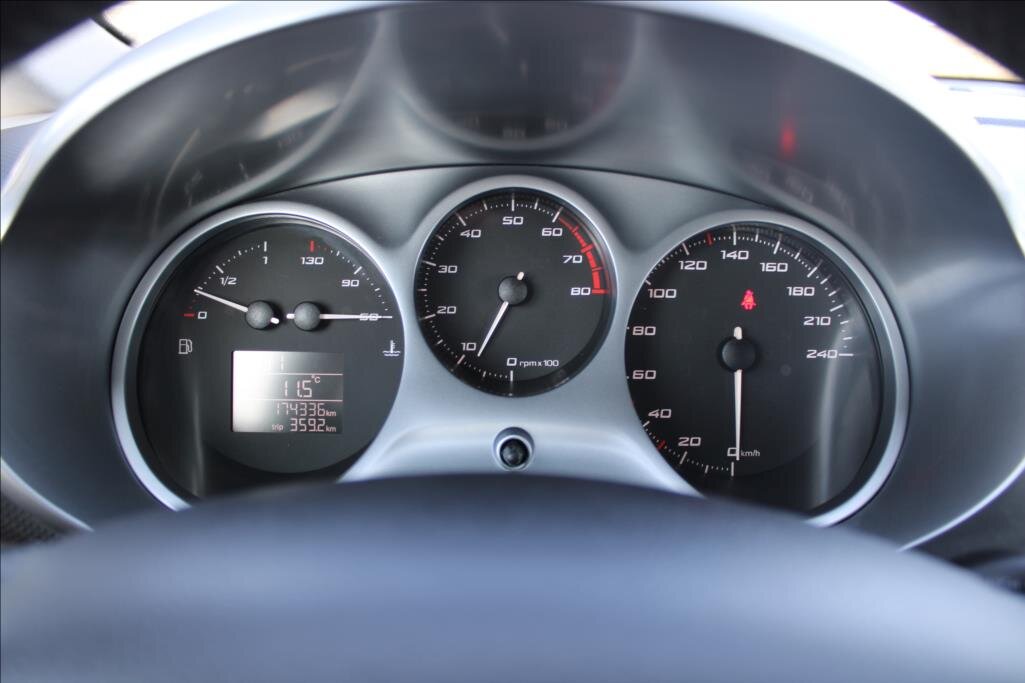 Seat Leon Hatchback 1,2 l 77 kw