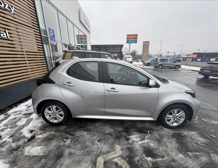 Toyota Yaris Hatchback 1,5 l 68 kw