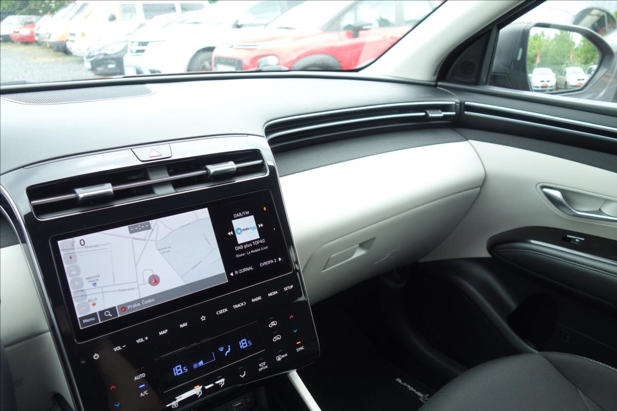 Hyundai Tucson SUV 1,6 l 110 kw