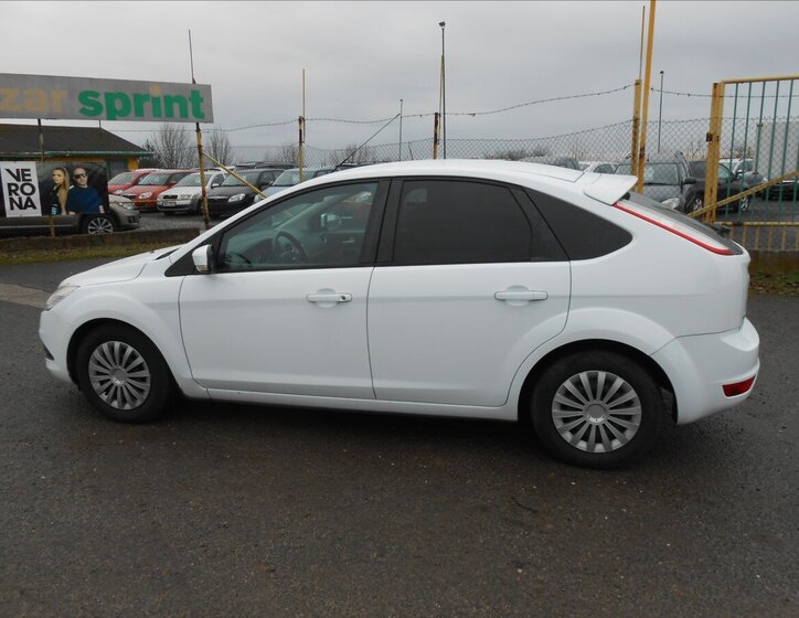 Ford Focus Hatchback 1,6 l 74 kw