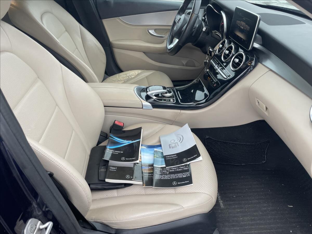 Mercedes-Benz Třídy C Kombi 2,1 l 125 kw