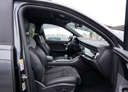 Audi Q7 29