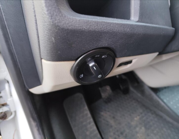 Volkswagen Transporter 16