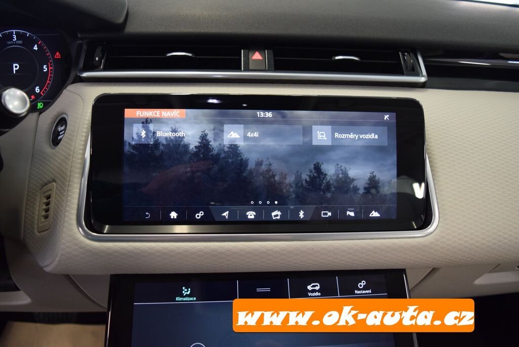 Land Rover Range Rover Velar SUV 2,0 l 0