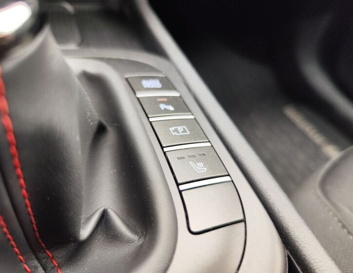 Hyundai Kona SUV / Terénní 1,6 l 146 kw