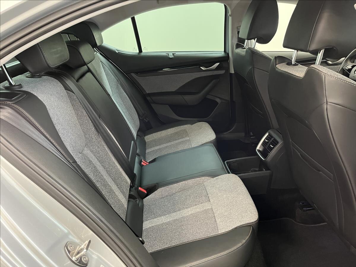 Škoda Octavia Liftback 1,5 l 110 kw