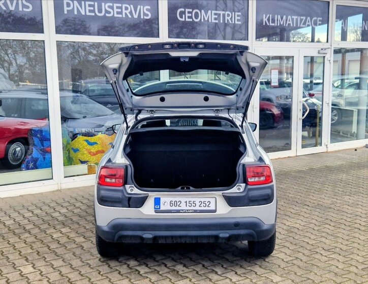 Citroën C4 Cactus Hatchback 1,2 l 60 kw