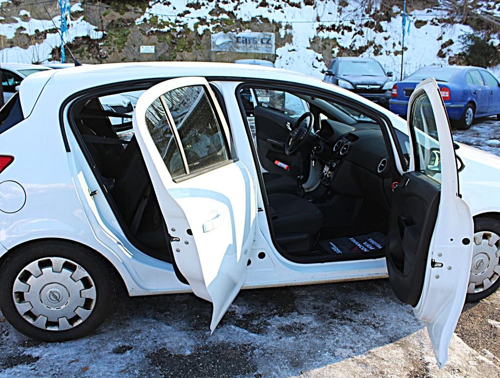 Opel Corsa Hatchback 1,2 l 63 kw