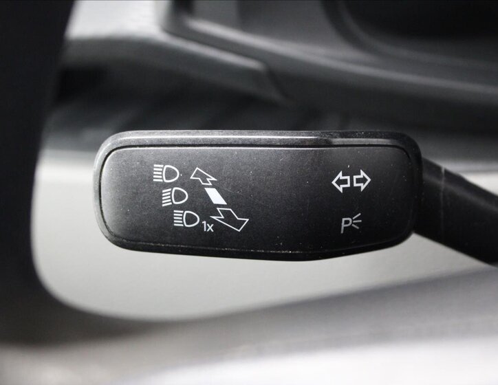 Volkswagen Transporter Ostatní 2,0 l 81 kw