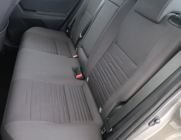 Toyota Auris Kombi 1,8 l 73 kw