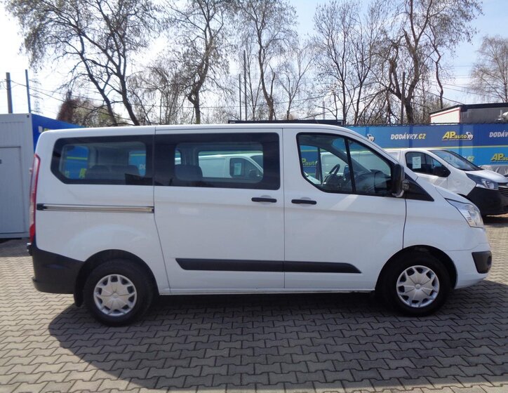 Ford Transit Custom Ostatní 2,0 l 77 kw