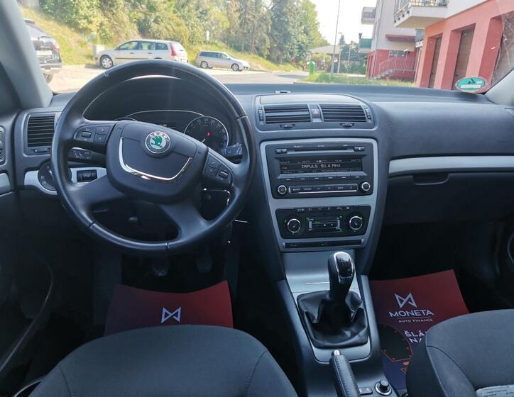 Škoda Octavia Kombi 2,0 l 0