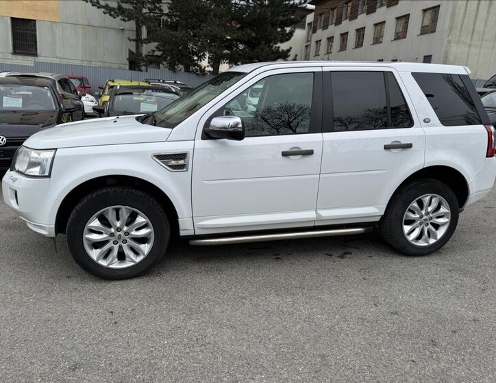 Land Rover Freelander SUV 2,2 l 140 kw