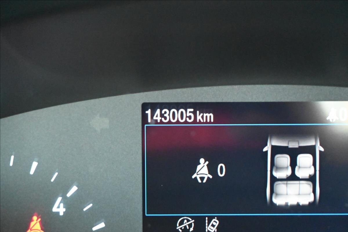 Ford Kuga SUV / Terénní 1,5 l 88 kw