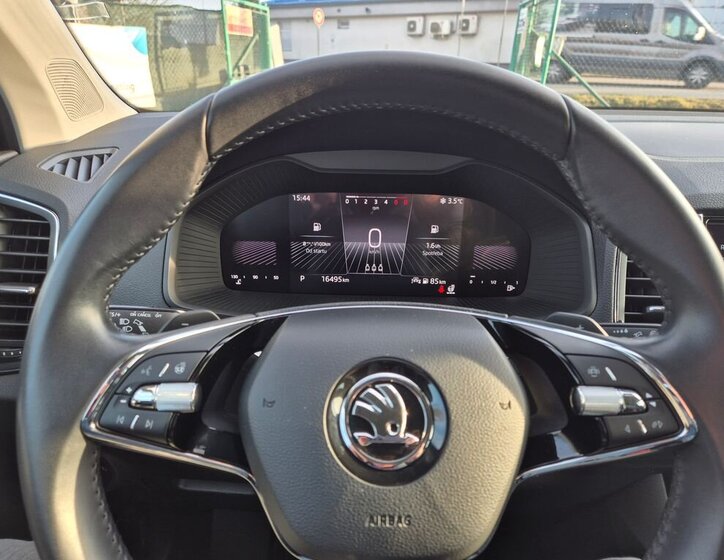 Škoda Karoq SUV 1,5 l 110 kw