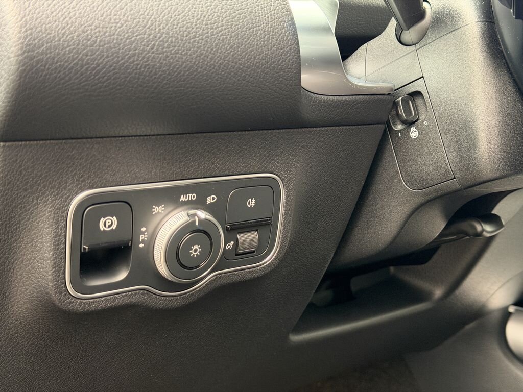 Mercedes-Benz GLB SUV / Terénní 2,0 l 110 kw