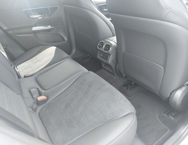 Mercedes-Benz GLC 11