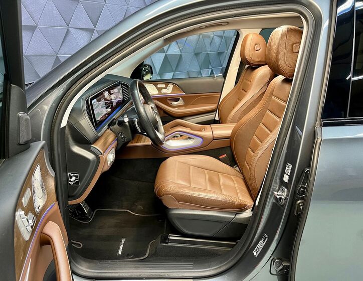 Mercedes-Benz GLS 11