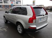 Volvo XC90 SUV 2,4 l 136 kw