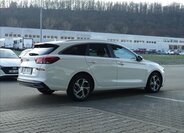 Hyundai i30 Kombi 998,0 88 kw