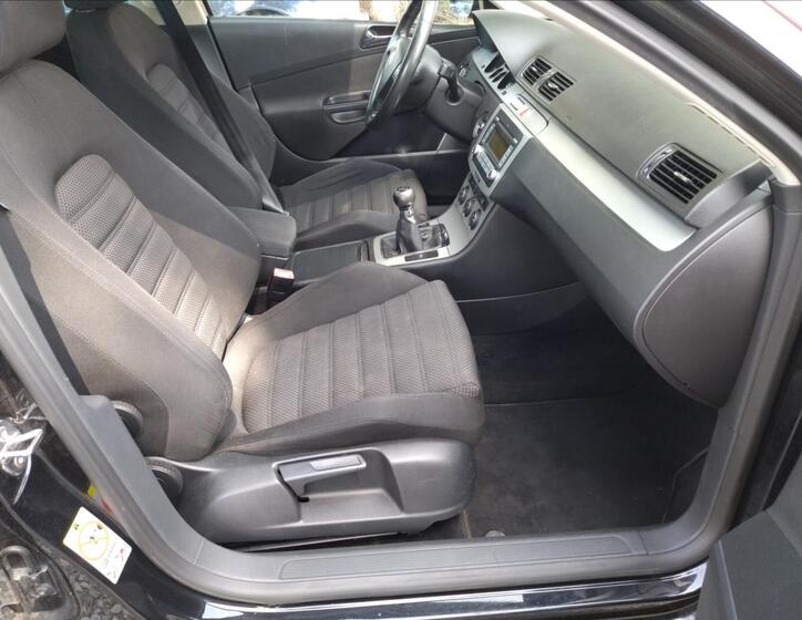 Volkswagen Passat 12