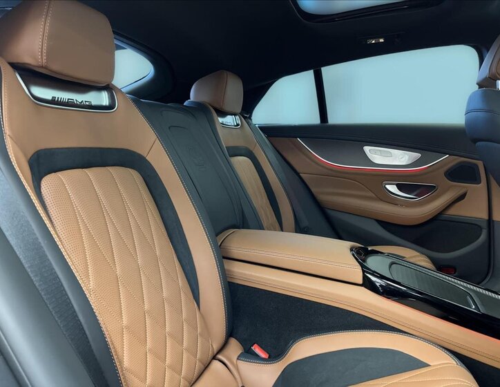 Mercedes-Benz AMG GT 21